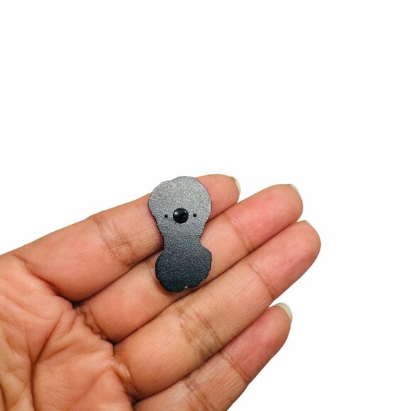 🤩New Oz Enamel Pin Fashionable Greek Sculpture Famous people statue broch White - Picture 2 of 7